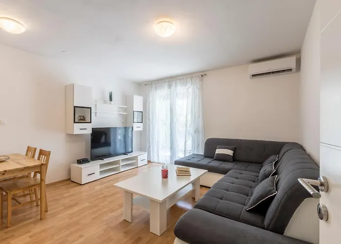 Lägenhet Pujanke - Large 3 Bedroom