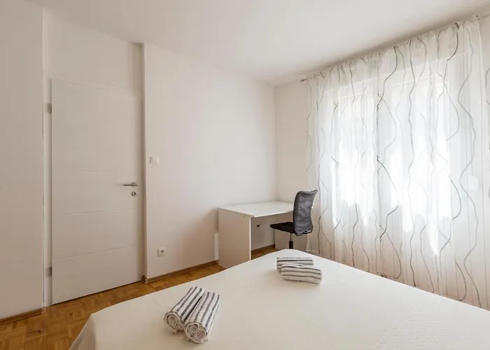 Lägenhet Pujanke - Large 3 Bedroom